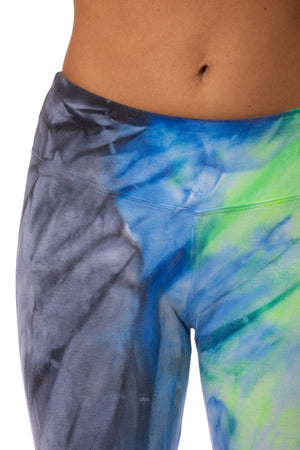 Hard Tail Forever - Flat Waist Capri (W-374, Tie-Dye Blueberry Limesicle) alt view 4